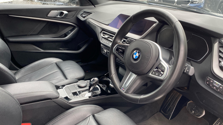 BMW 1 Series 118i M Sport 5dr Step Auto Petrol Hatchback